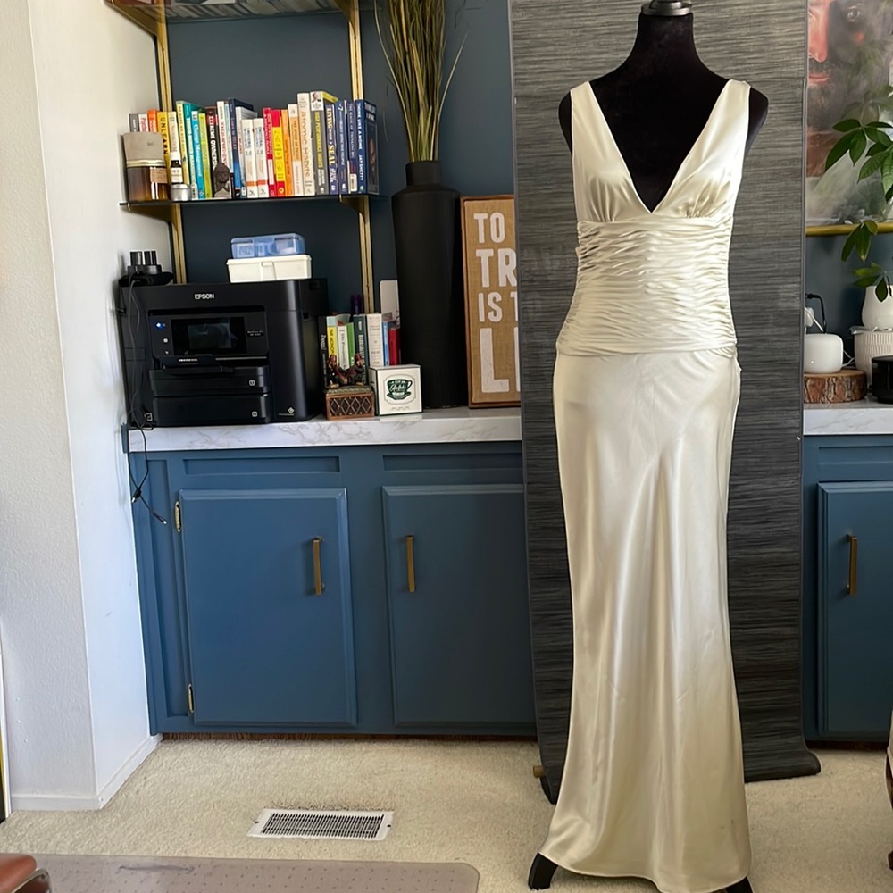 Champagne silver beige satin Art Deco 1960s sleeveless wedding gown